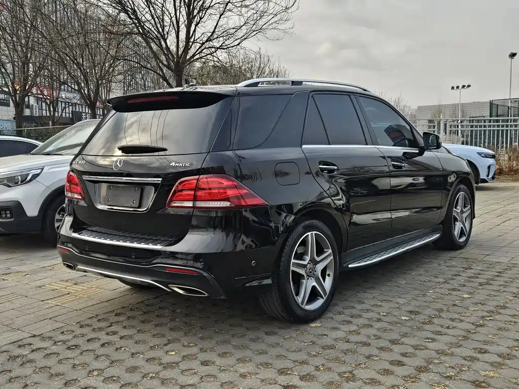 Mercedes-Benz GLE (Import) — фото 4