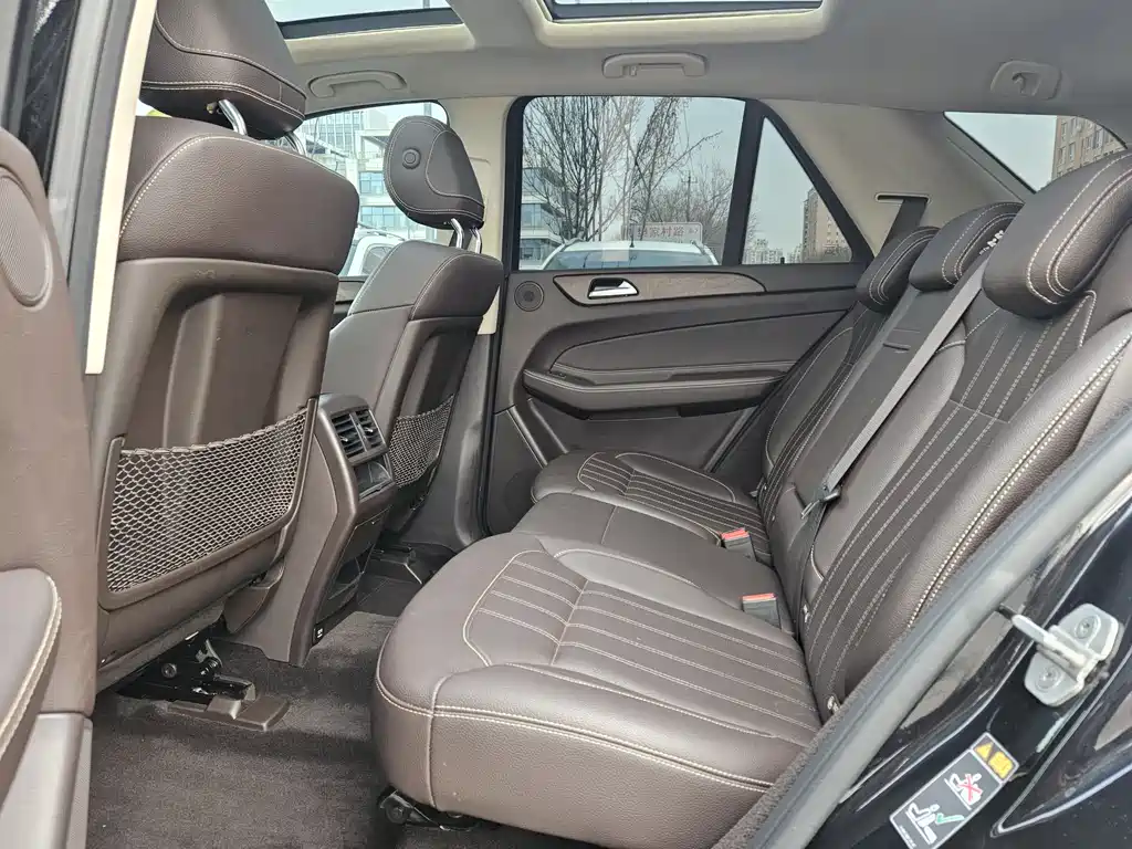Mercedes-Benz GLE (Import) — фото 8