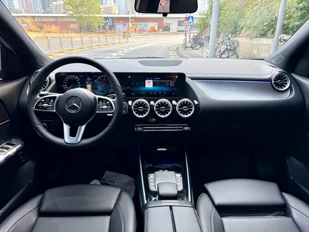 Mercedes-Benz GLA — фото 7