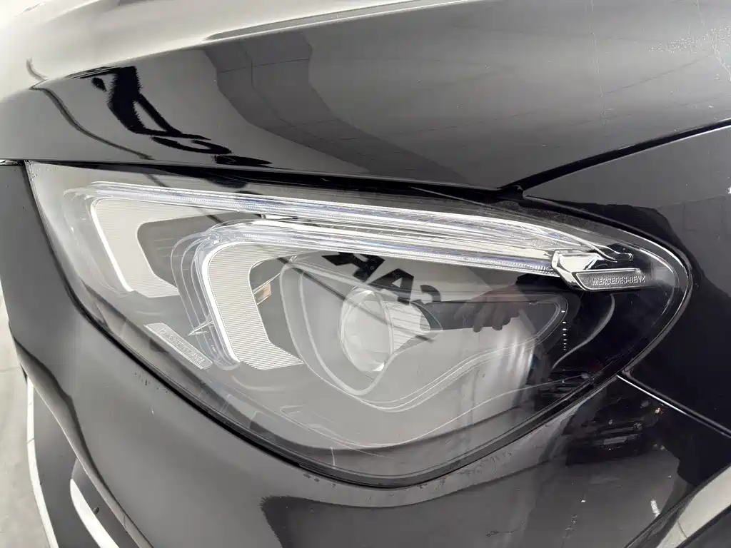 Mercedes-Benz GLE (Import) — фото 13
