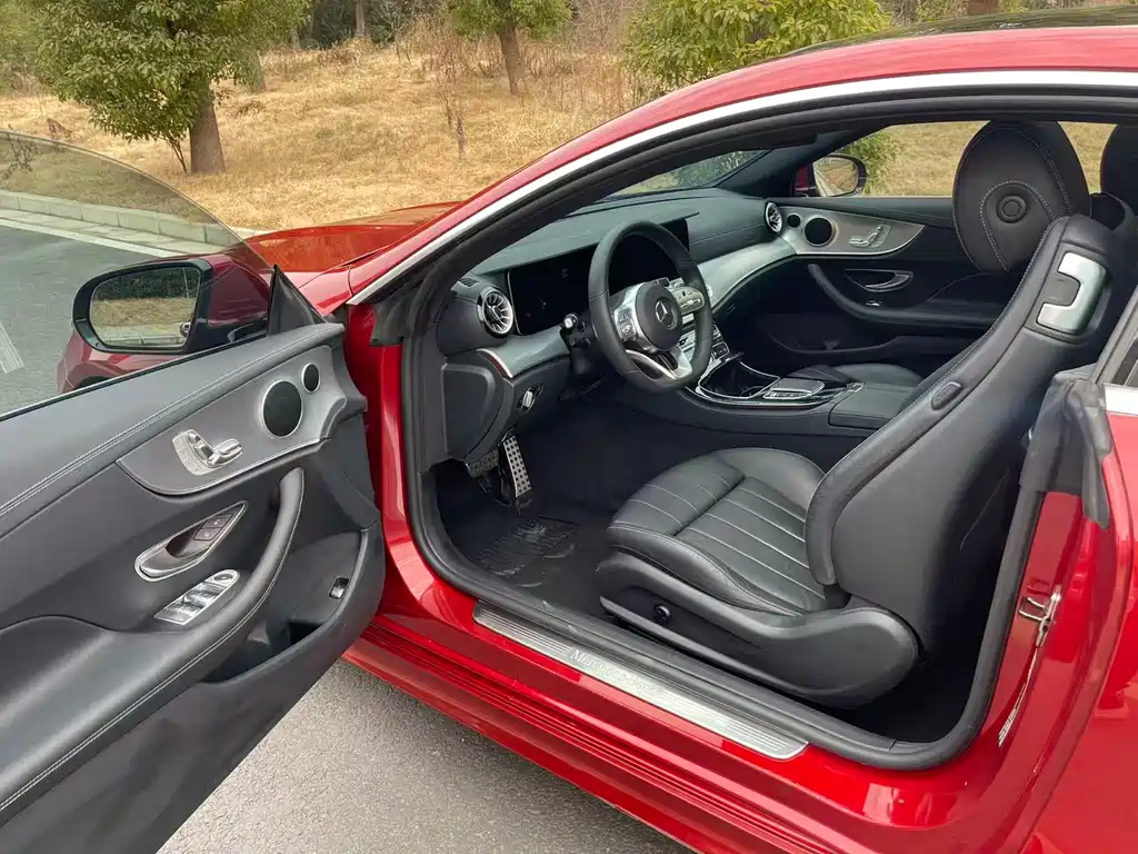 Mercedes-Benz E-Class (Import) — фото 8