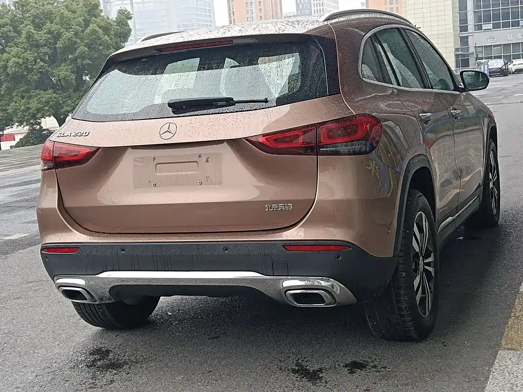 Mercedes-Benz GLA — фото 8