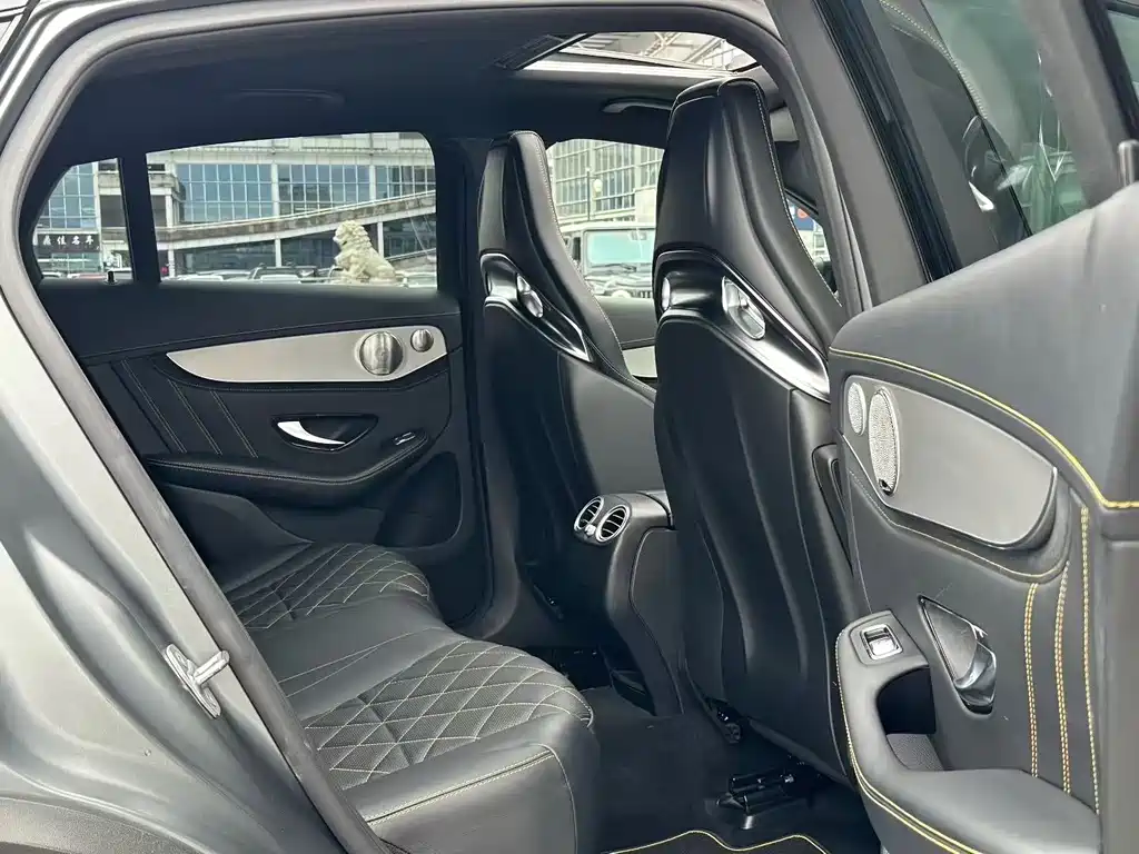 Mercedes-Benz GLC Coupe AMG — фото 8