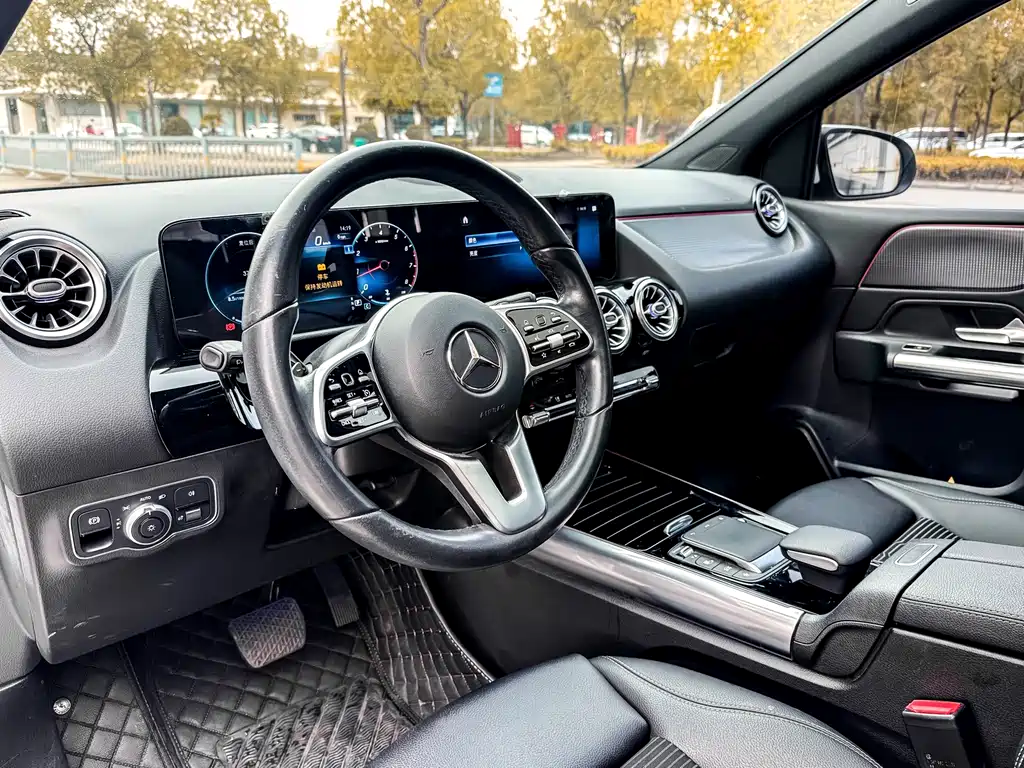 Mercedes-Benz B-Class — фото 10