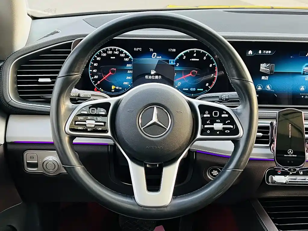 Mercedes-Benz GLE — фото 10