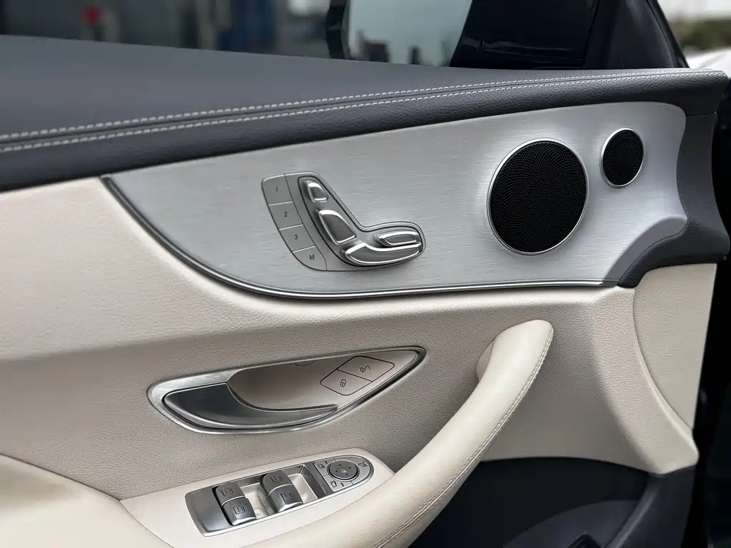 Mercedes-Benz E-Class (Import) — фото 13
