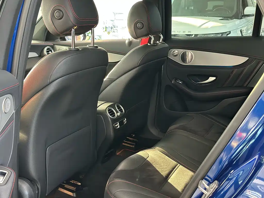 Mercedes-Benz GLC AMG — фото 10