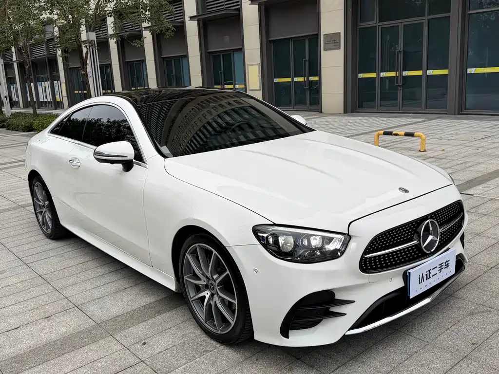 Mercedes-Benz E-Class (Import) — фото 3