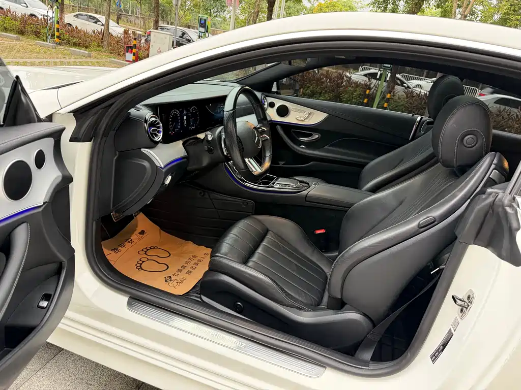 Mercedes-Benz E-Class (Import) — фото 4