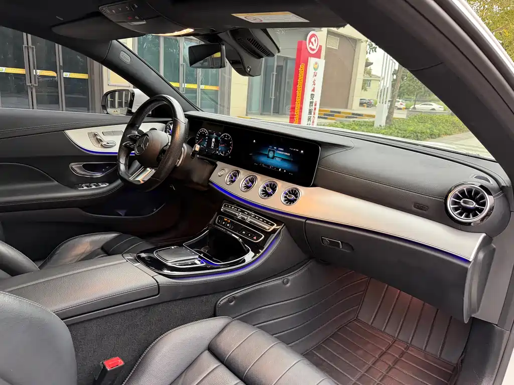 Mercedes-Benz E-Class (Import) — фото 5