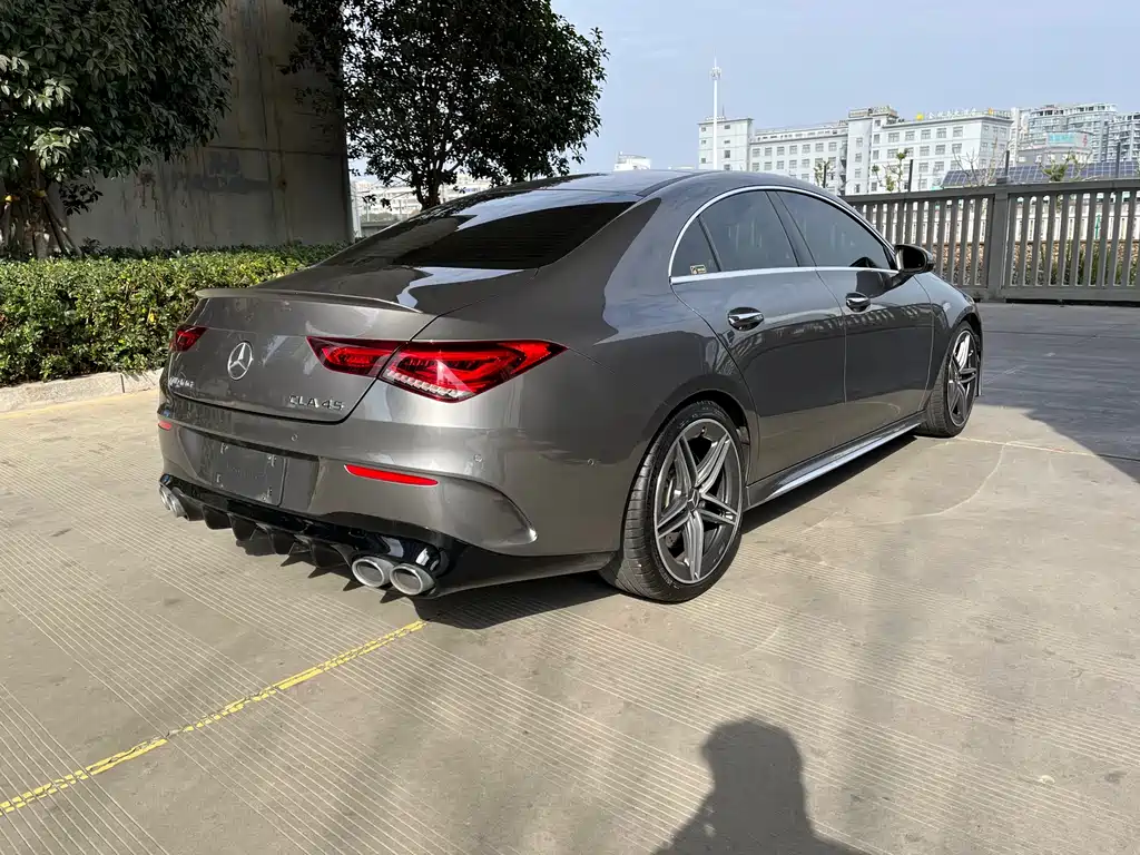 Mercedes-Benz CLA AMG — фото 4