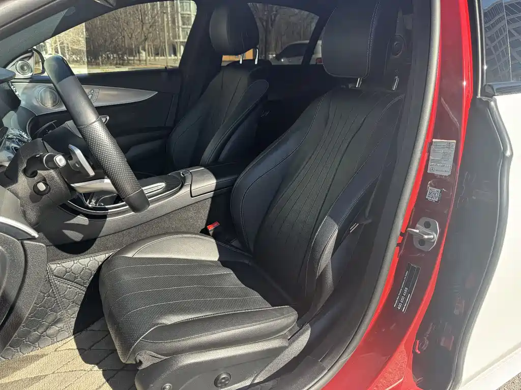 Mercedes-Benz E-Class (Import) — фото 13