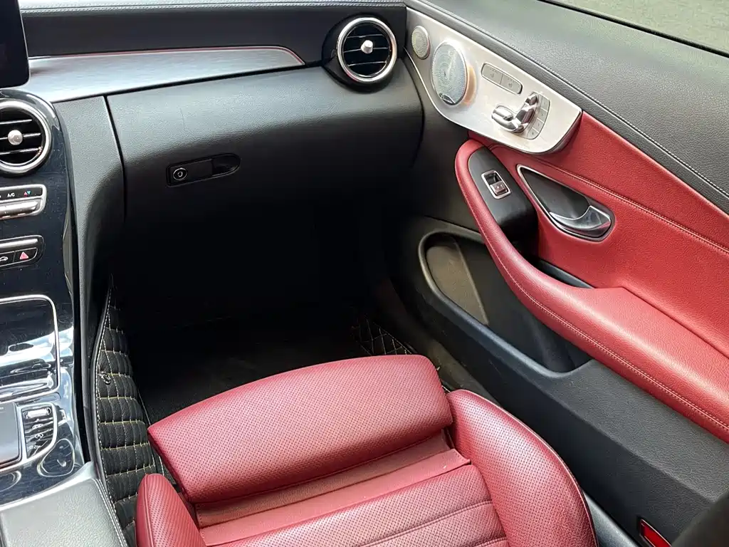 Mercedes-Benz C-Class AMG — фото 10