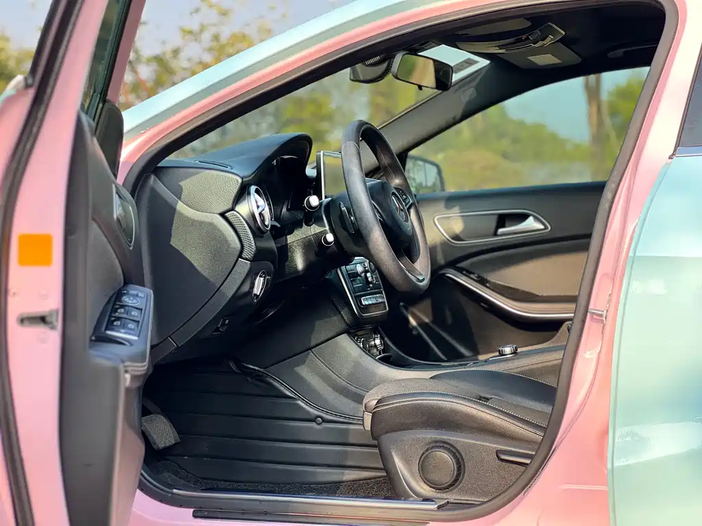 Mercedes-Benz A-Class (Import) — фото 8