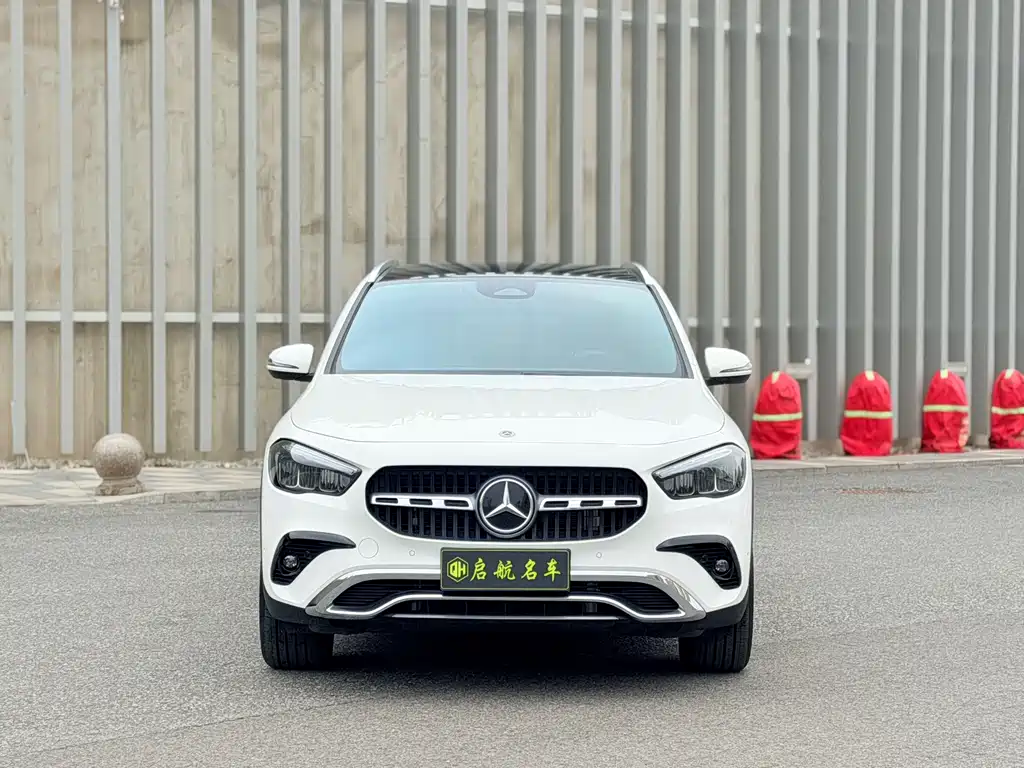 Mercedes-Benz GLA — фото 2