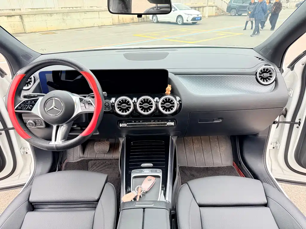 Mercedes-Benz GLA — фото 5