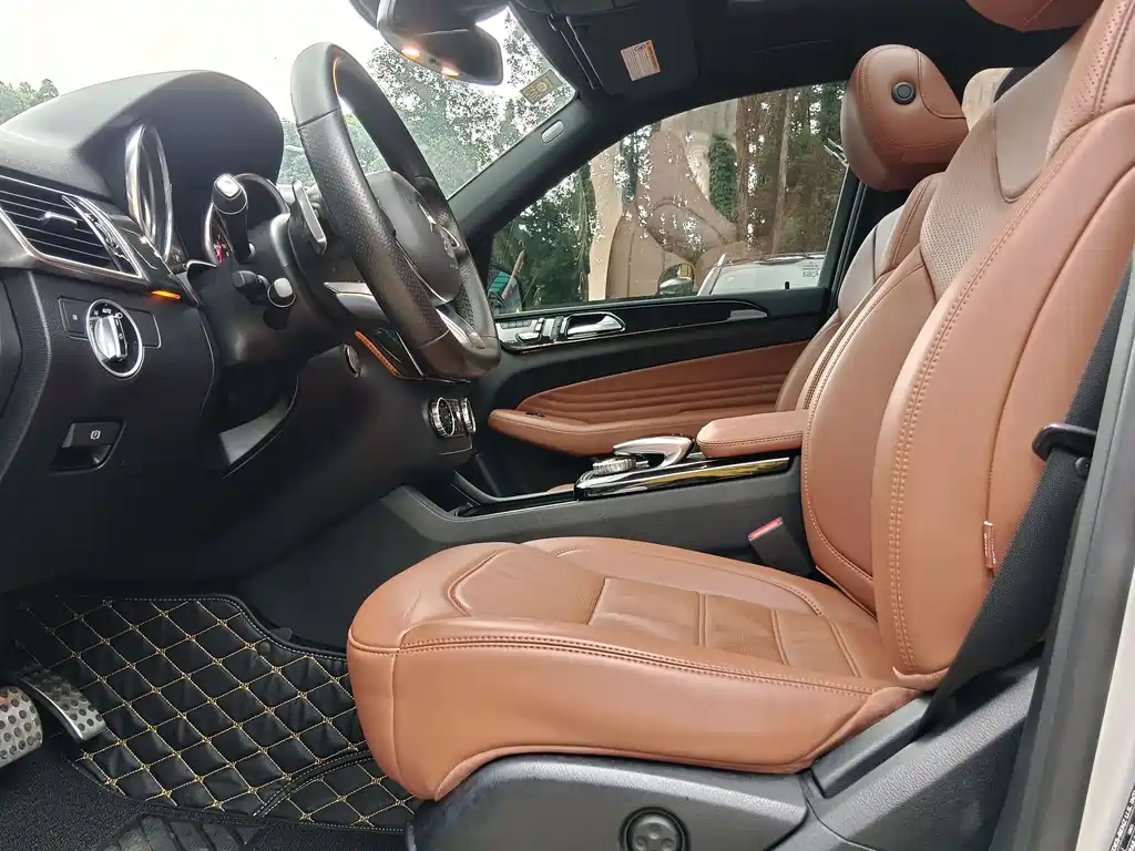 Mercedes-Benz GLE AMG — фото 7