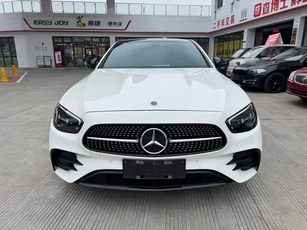 Mercedes-Benz E-Class (Import) — фото 3