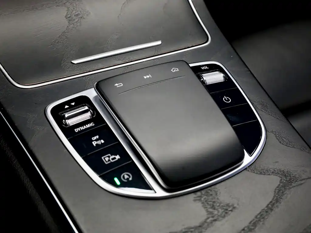 Mercedes-Benz C-Class (Import) — фото 17
