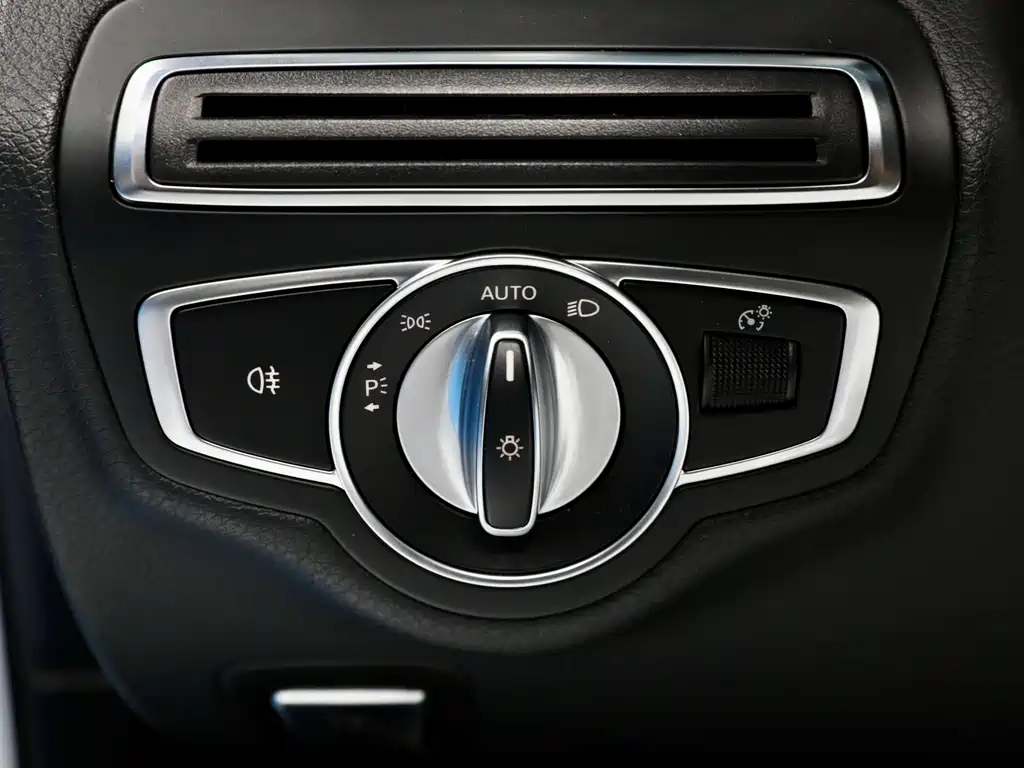 Mercedes-Benz C-Class (Import) — фото 20