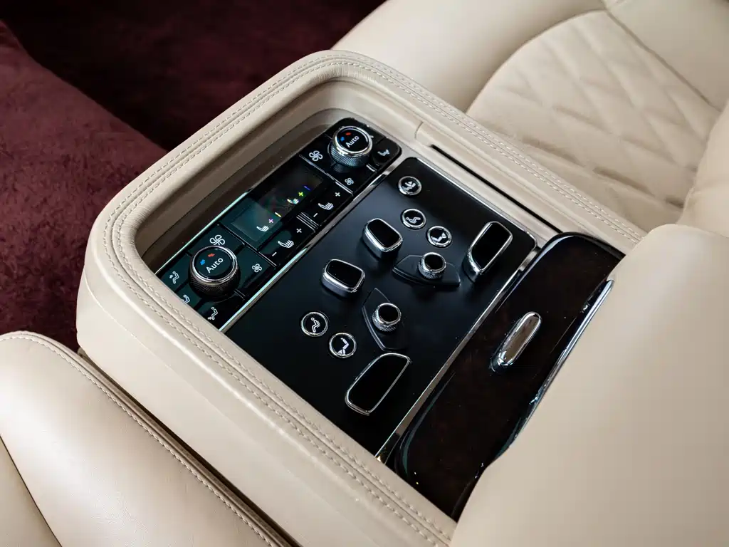 Bentley Mulsanne — фото 13