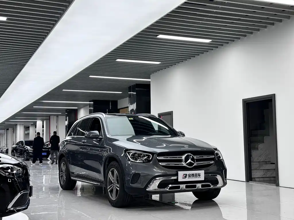 Mercedes-Benz GLC — фото 3