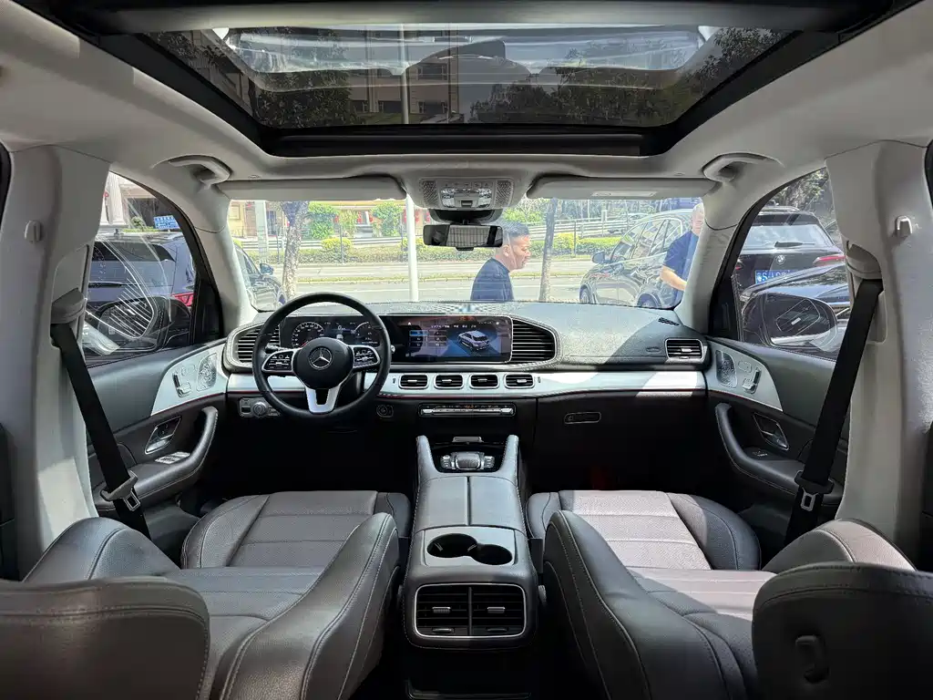 Mercedes-Benz GLE — фото 9