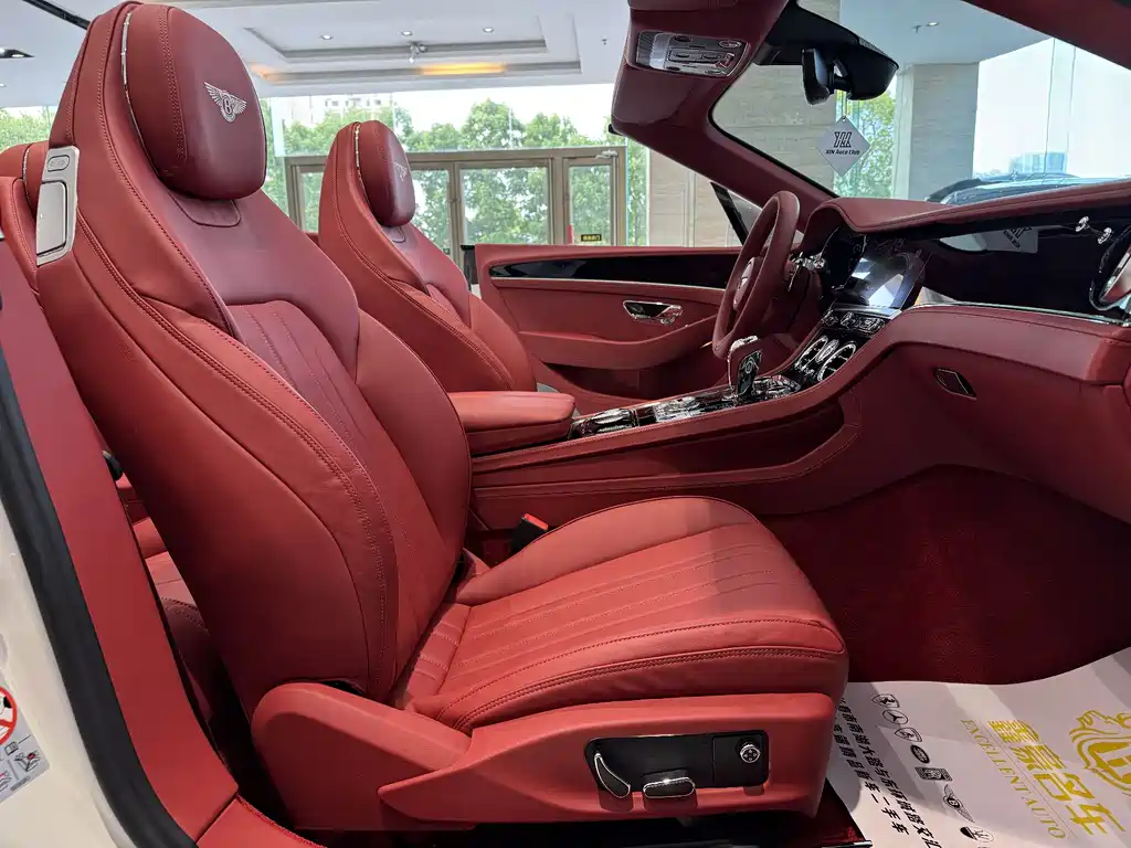 Bentley Continental — фото 11