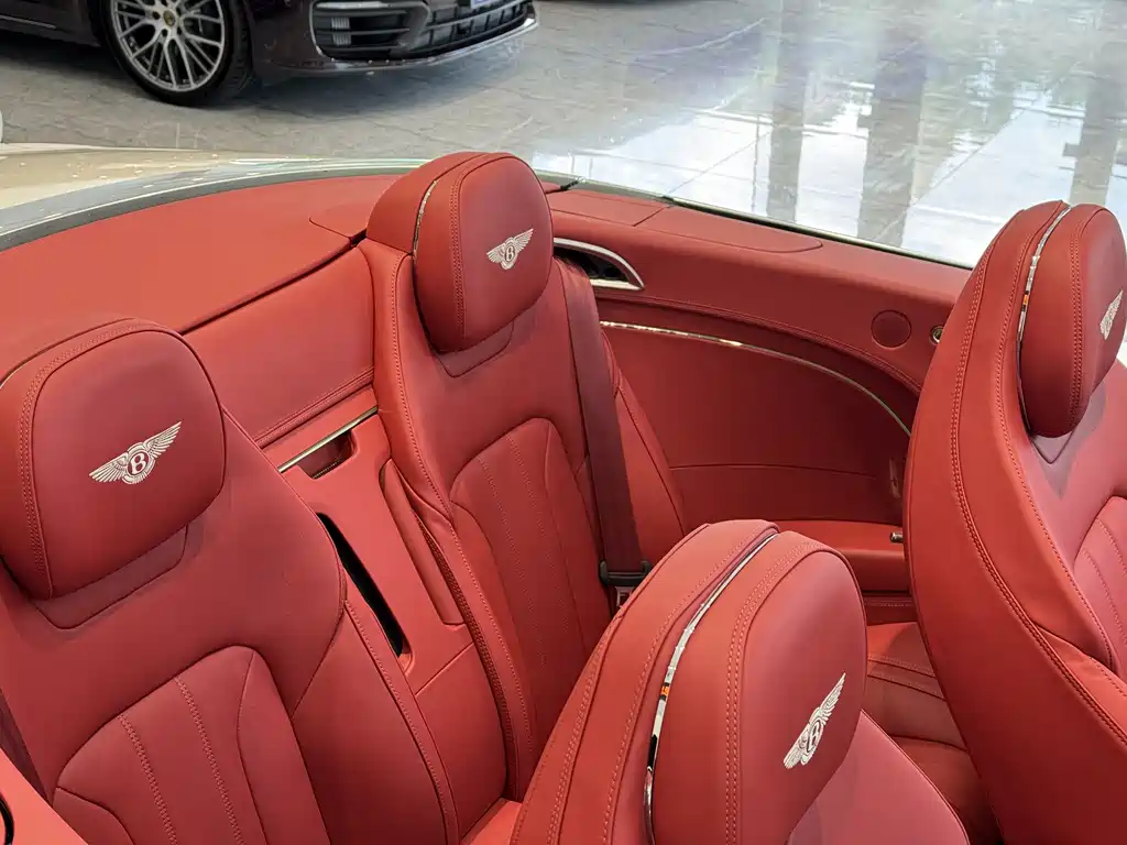 Bentley Continental — фото 9