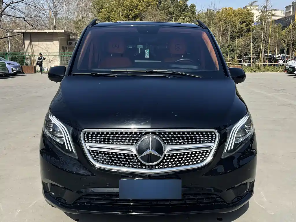 Mercedes-Benz Vito — фото 2