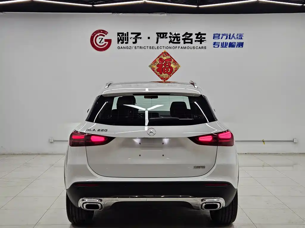 Mercedes-Benz GLA — фото 5