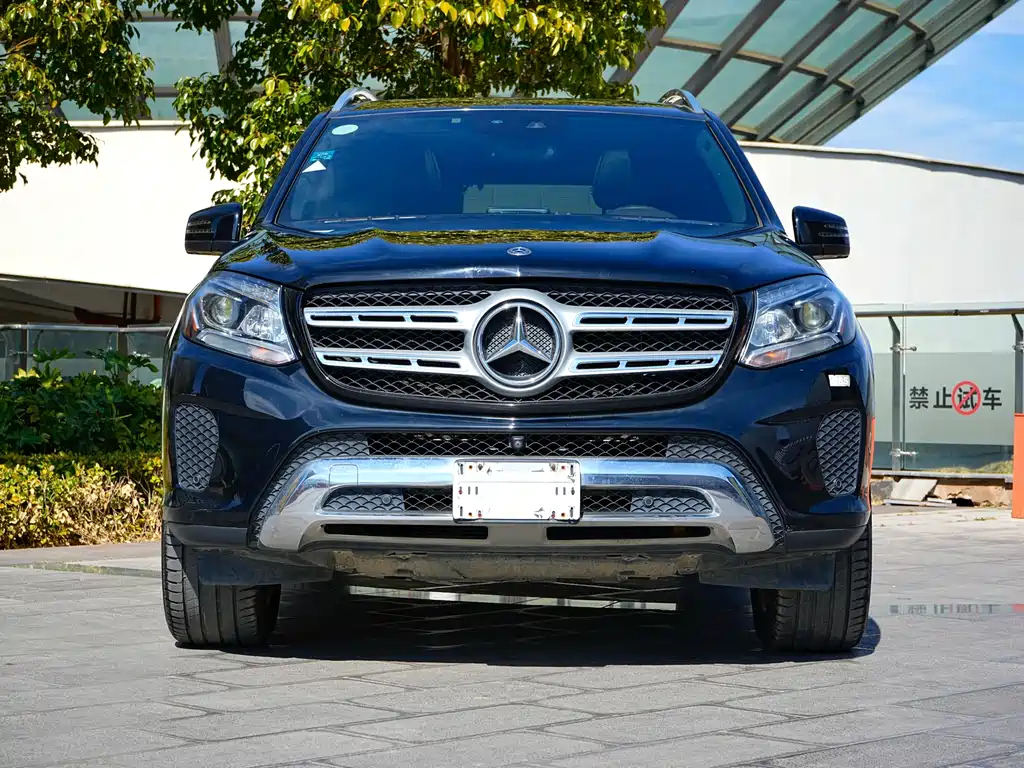 Mercedes-Benz GLS — фото 6