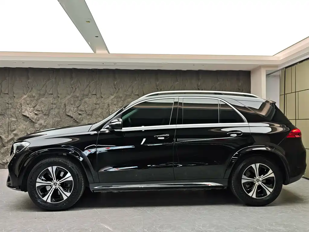 Mercedes-Benz GLE — фото 3