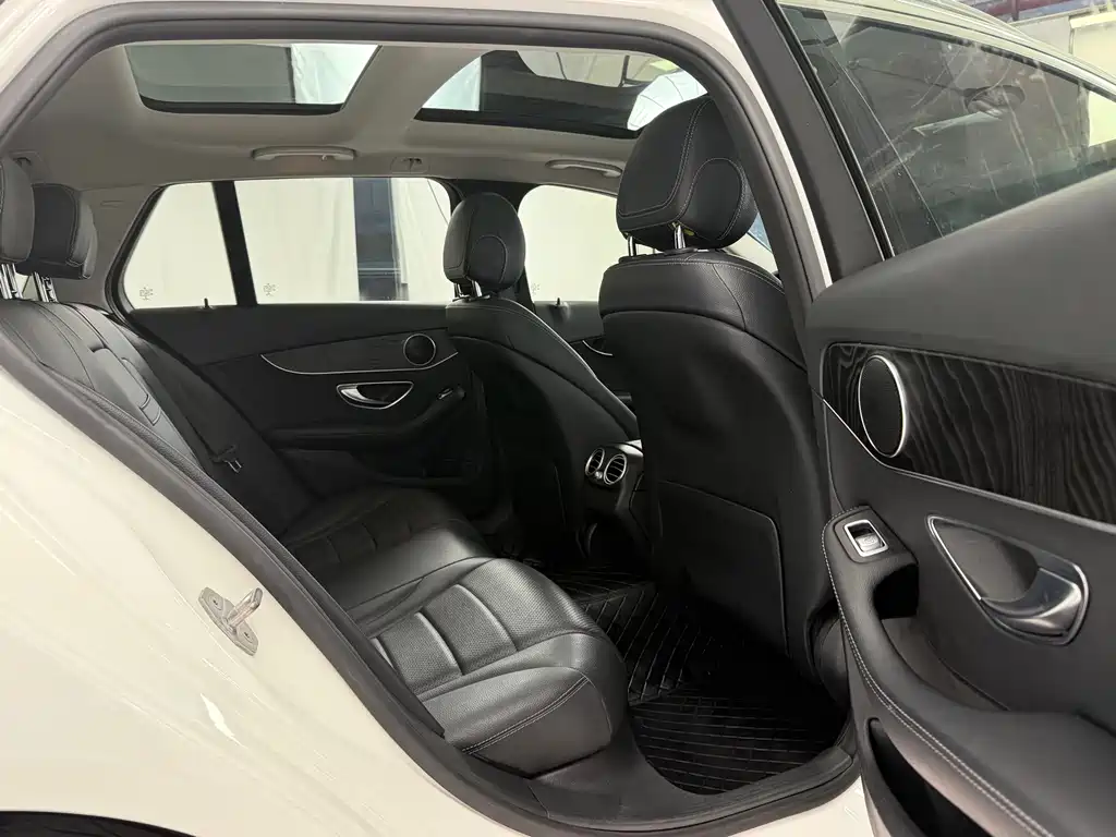 Mercedes-Benz C-Class (Import) — фото 6