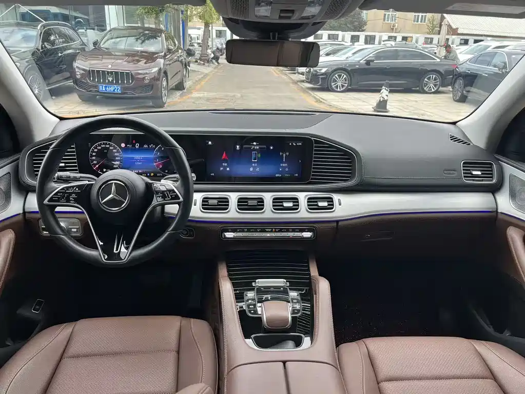 Mercedes-Benz GLE (Import) — фото 14