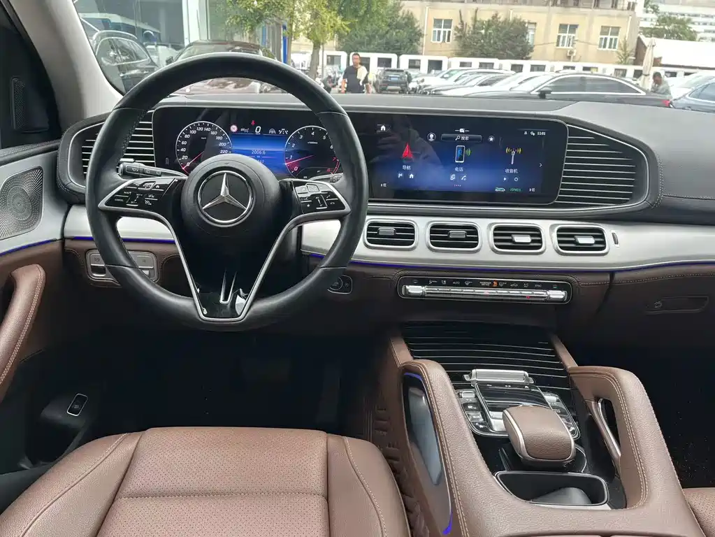 Mercedes-Benz GLE (Import) — фото 17
