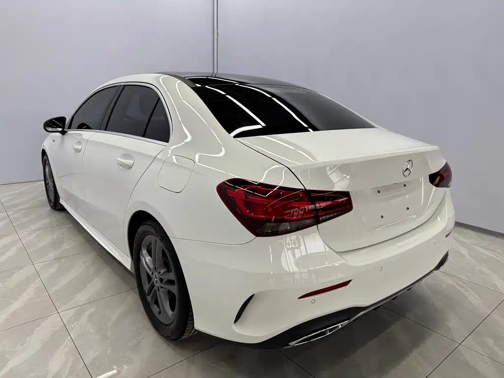 Mercedes-Benz A-Class — фото 6