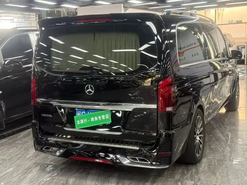 Mercedes-Benz Vito — фото 10
