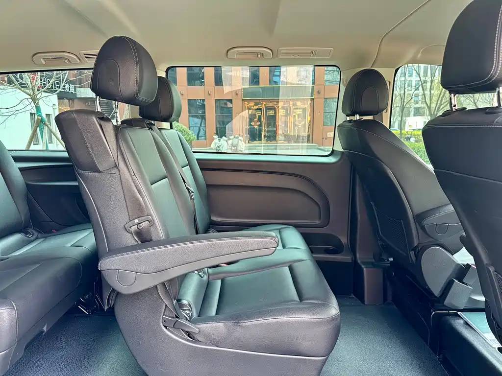 Mercedes-Benz Vito — фото 8