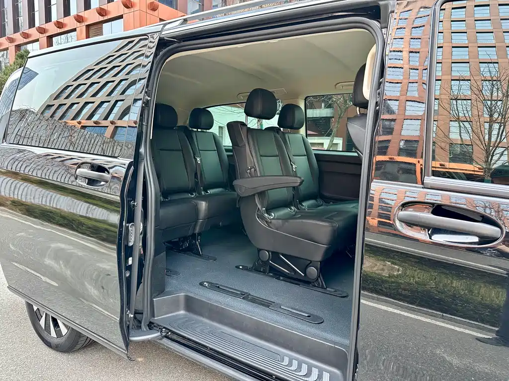 Mercedes-Benz Vito — фото 10