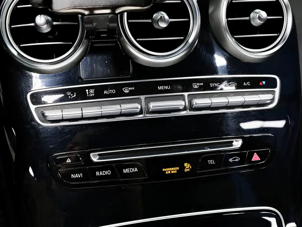 Mercedes-Benz GLC AMG — фото 18