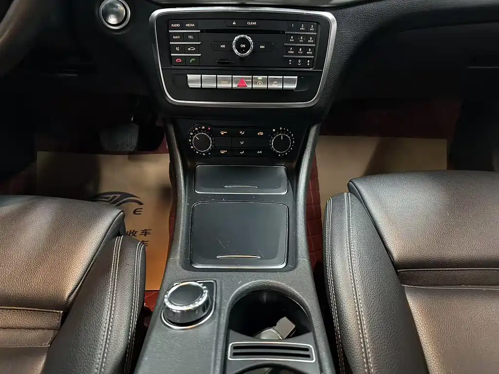 Mercedes-Benz CLA (Import) — фото 11
