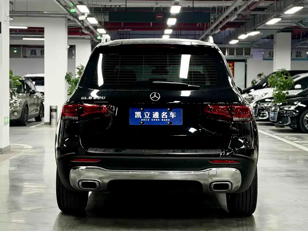 Mercedes-Benz GLB — фото 4