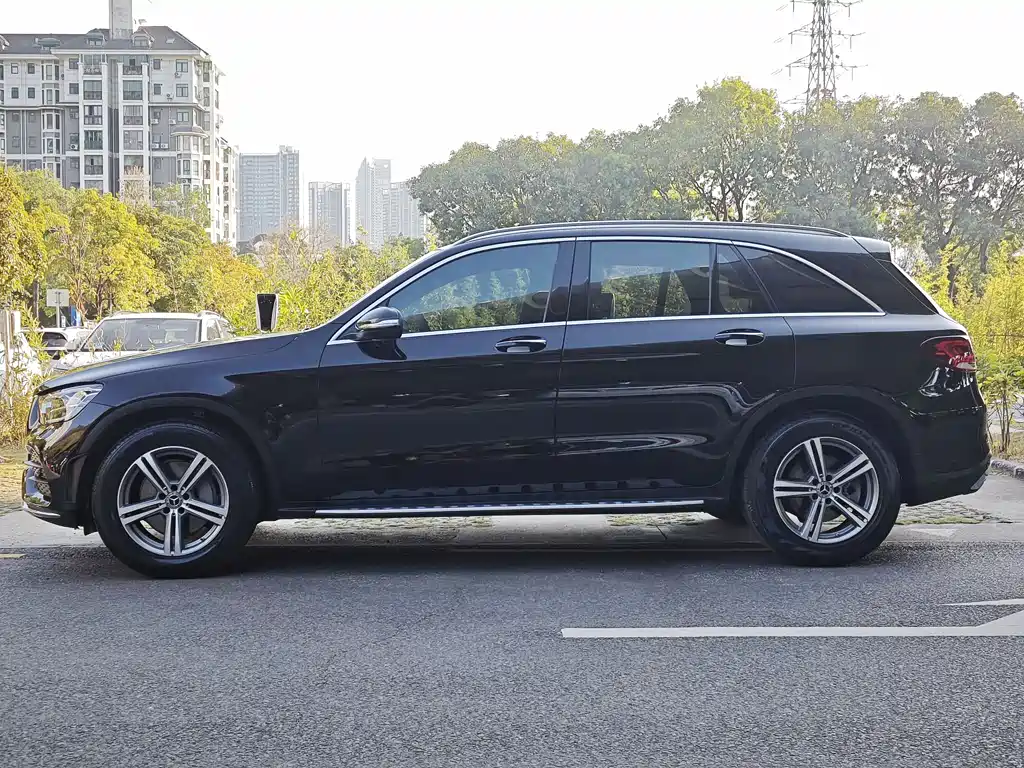 Mercedes-Benz GLC — фото 3