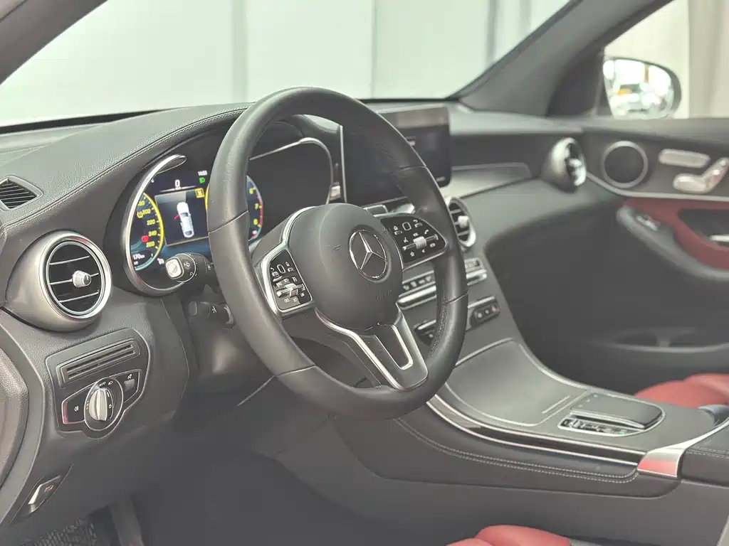 Mercedes-Benz GLC Coupe — фото 17