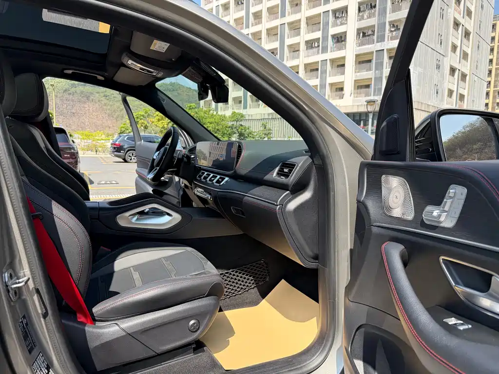 Mercedes-Benz GLE AMG — фото 7