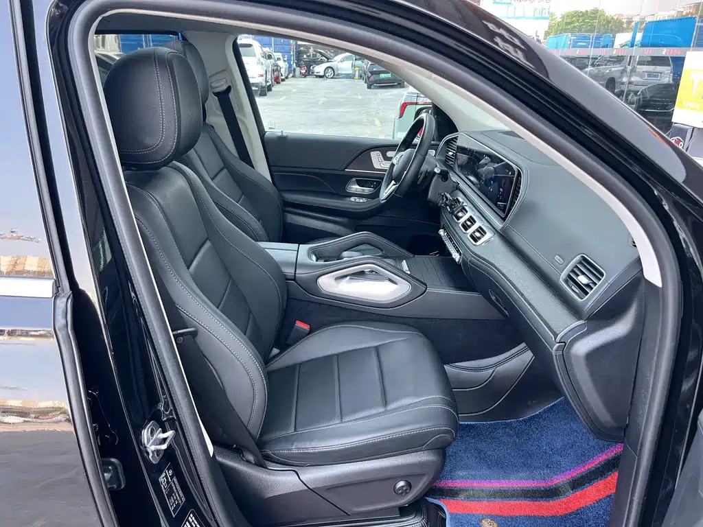 Mercedes-Benz GLE — фото 11