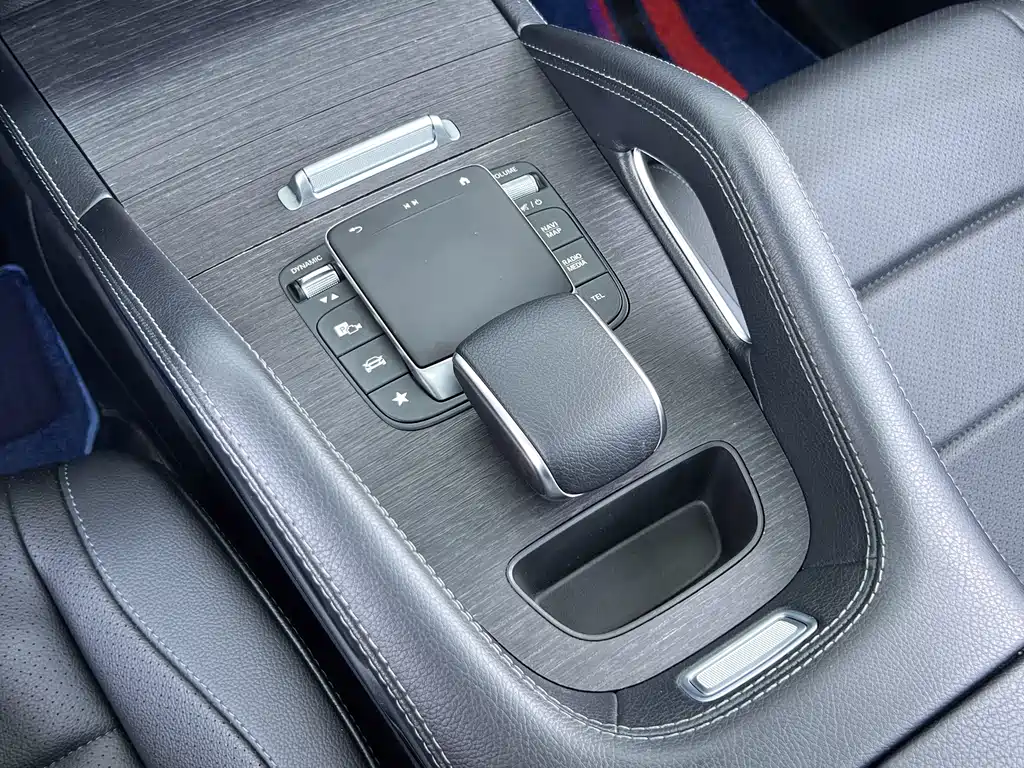 Mercedes-Benz GLE — фото 14