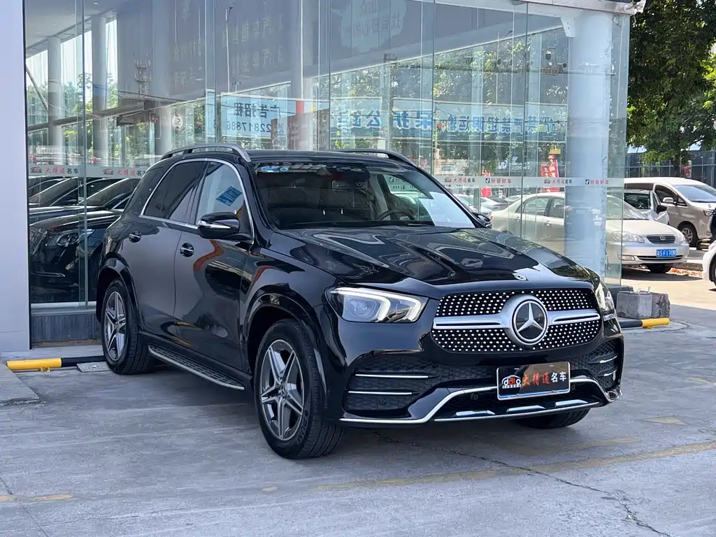 Mercedes-Benz GLE — фото 3