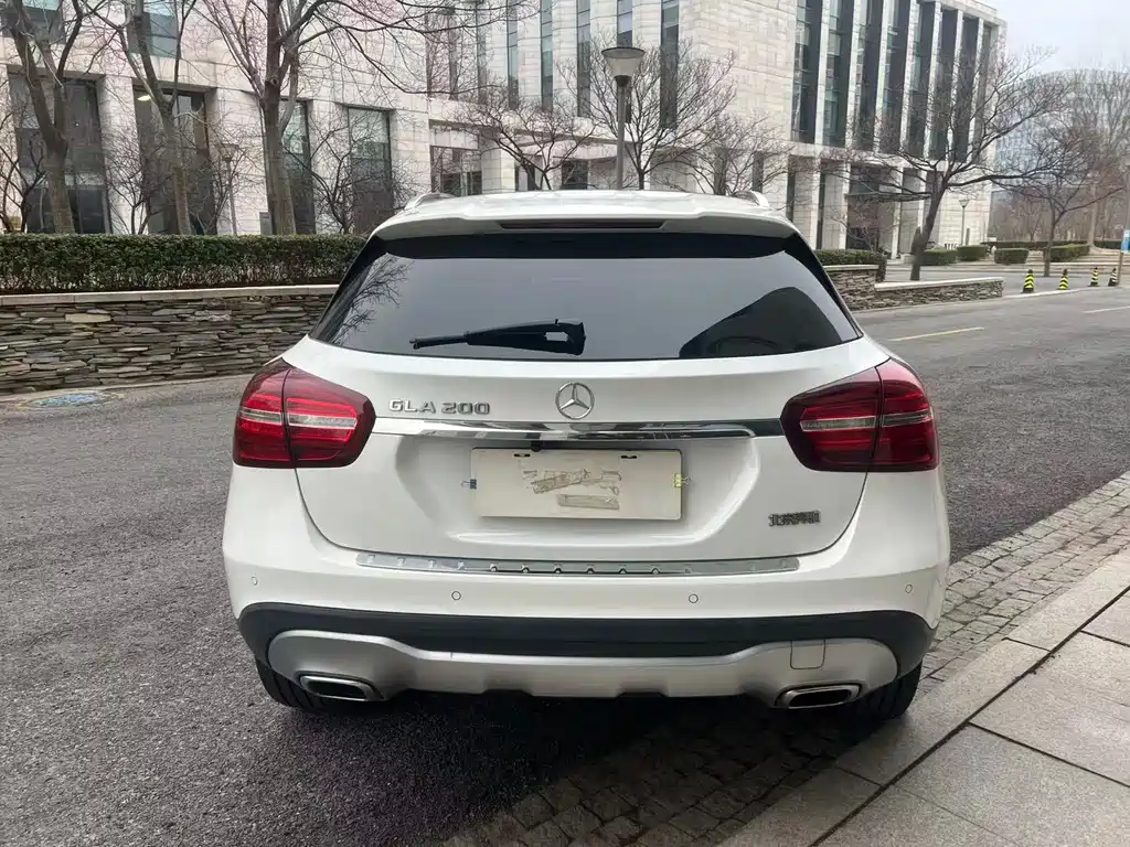 Mercedes-Benz GLA — фото 5